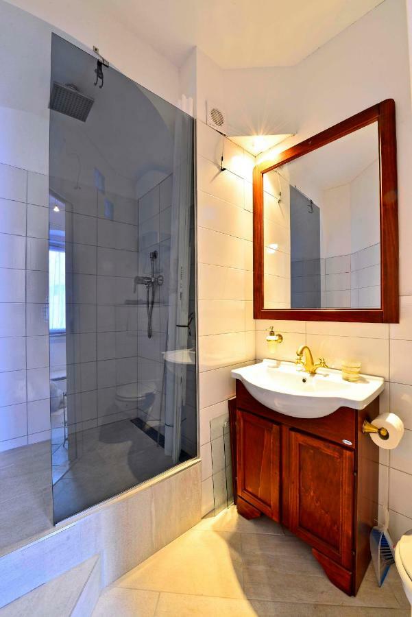 Romantic Rooms Gena Трогир Экстерьер фото